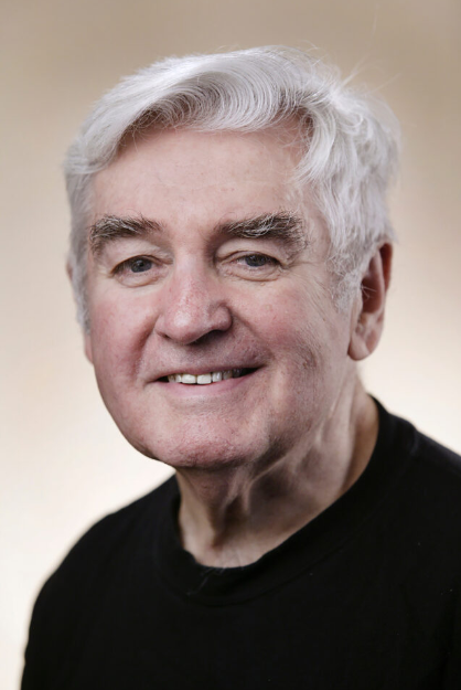 Edward V. McCarthy, autor de “Champagne For Dummies” fallece a los 87 años