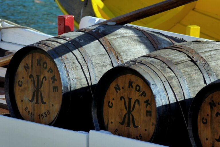 La vida secreta de la barrica: el viaje circular de la madera que da sabor al mundo