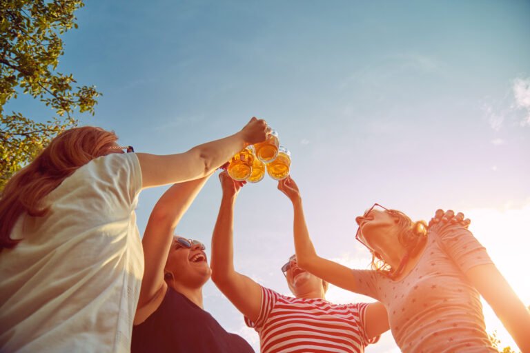 Sardinas, Verbenas, Asunciones y Brindis, El 15 de Agosto en España